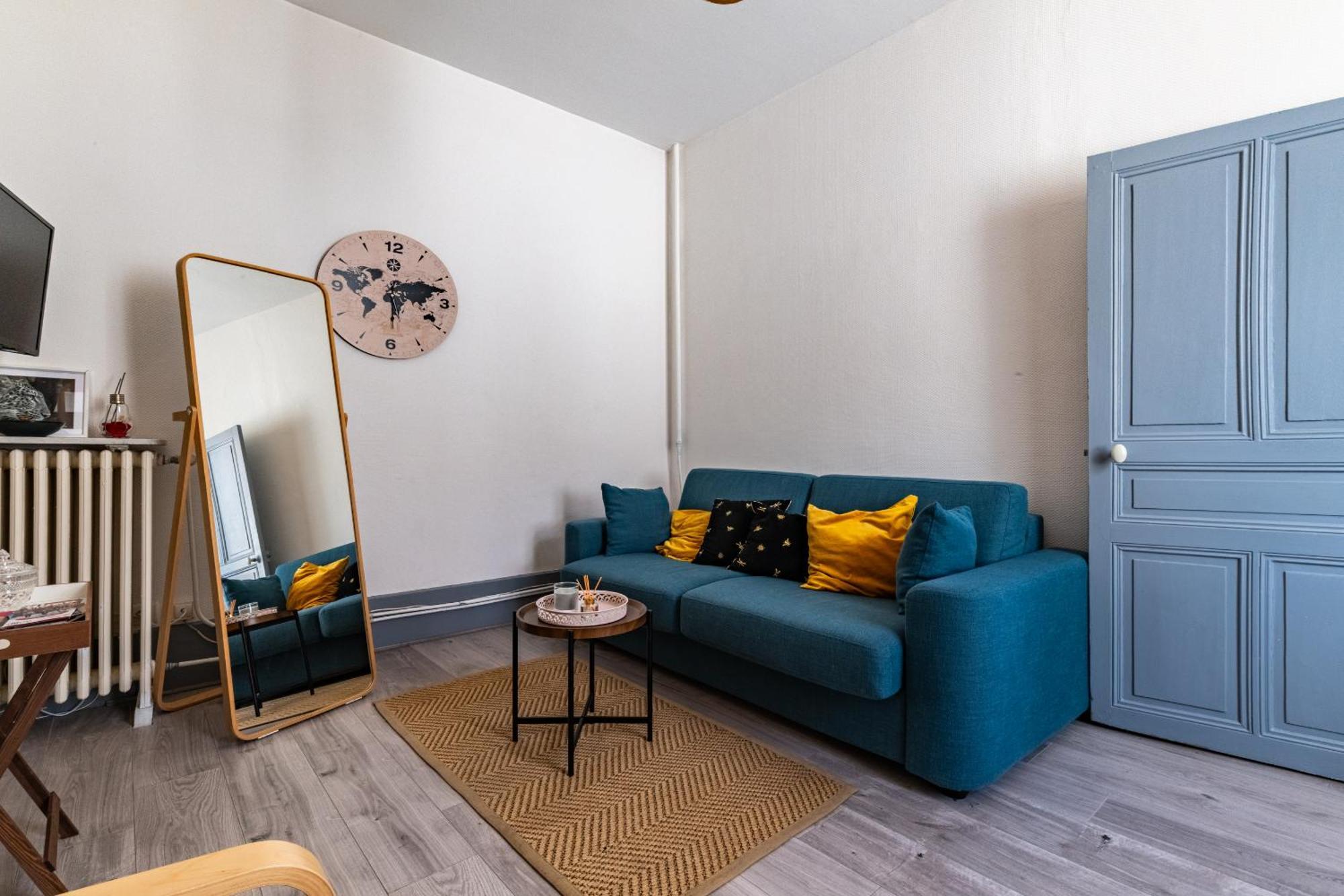 Le Lotus Duplex Apartment Dijon Room photo